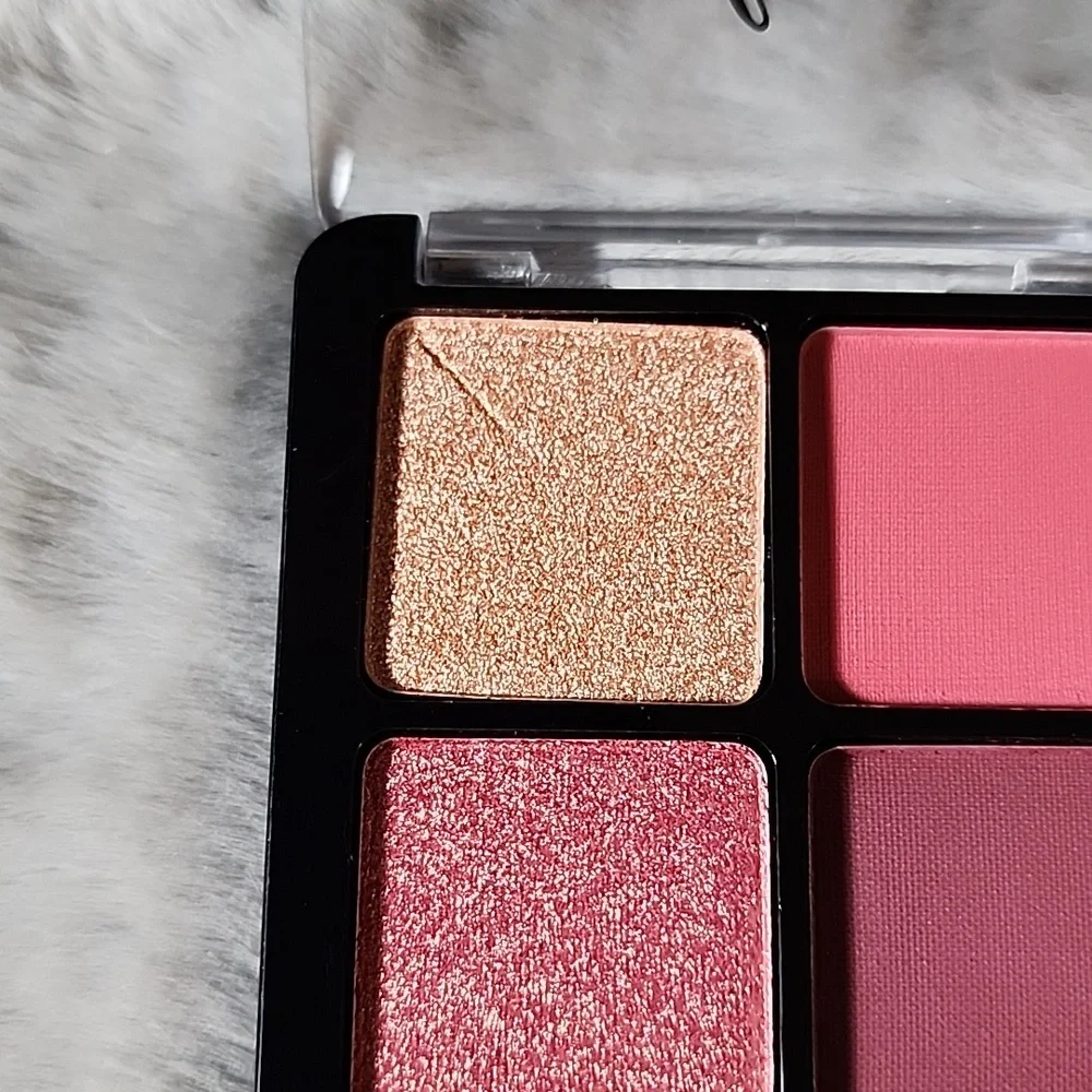 New‎ Beauty Vault Plum Palette Eyeshadow